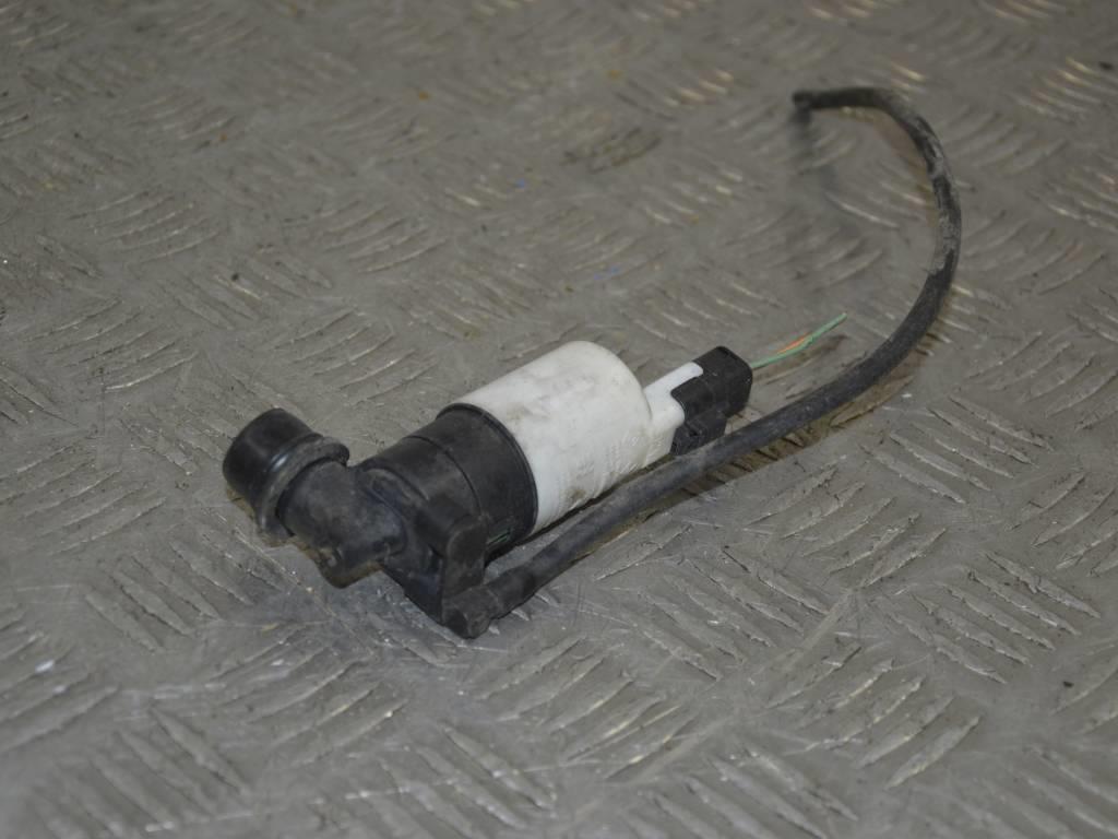 Насос (моторчик) омывателя стекла