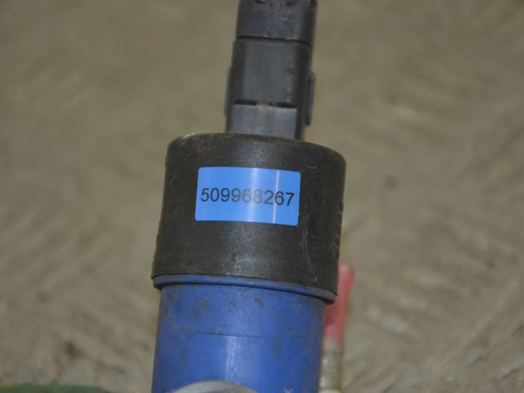 Насос (моторчик) омывателя стекла