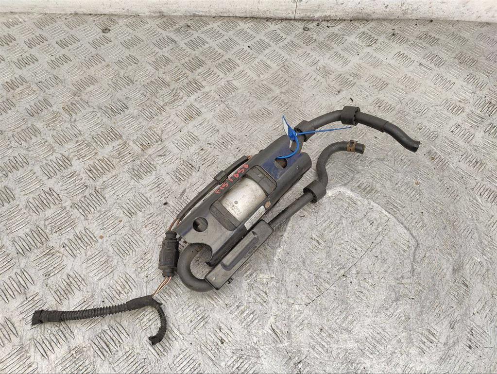 Насос топливный