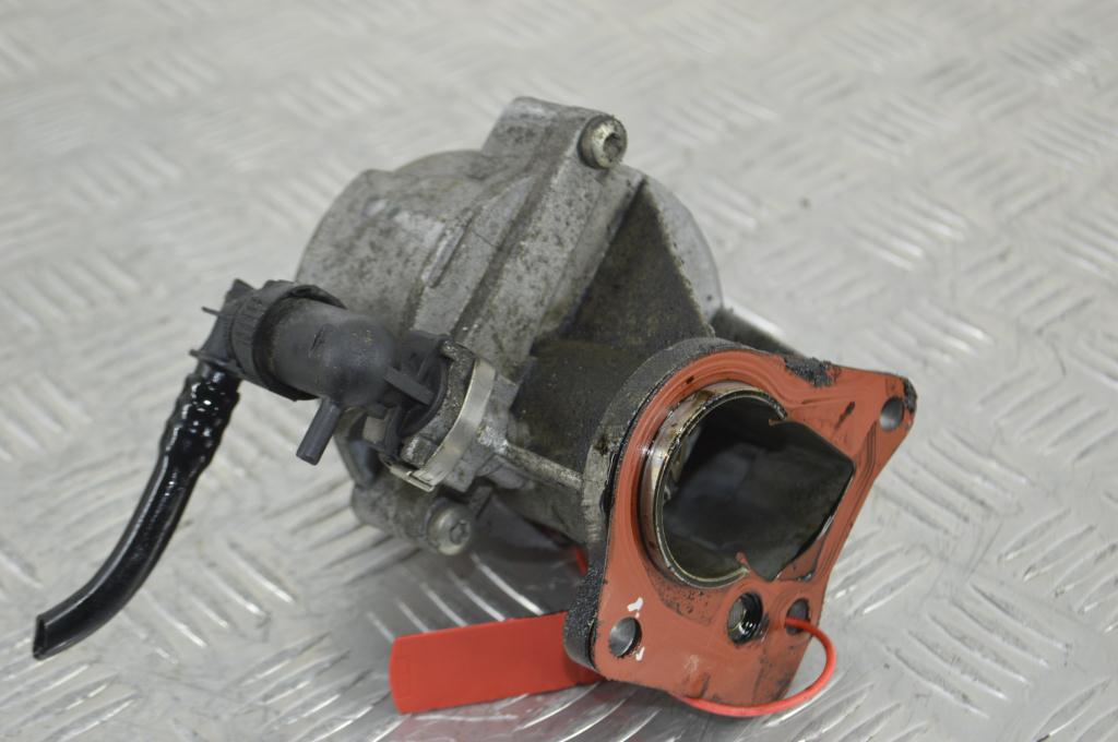 Насос вакуумный Renault Laguna 2 (2001-2007) D163322916