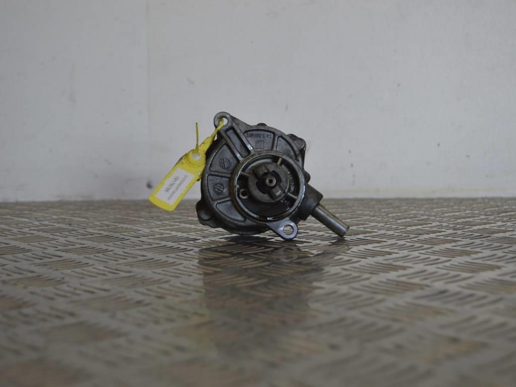 Насос вакуумный