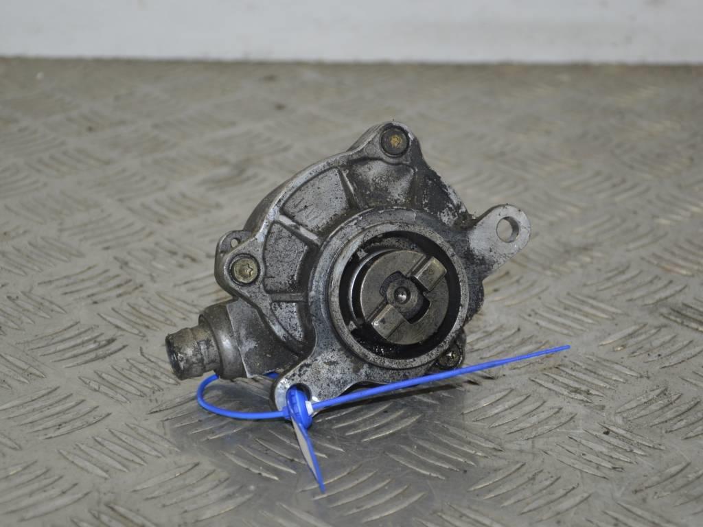 Насос вакуумный