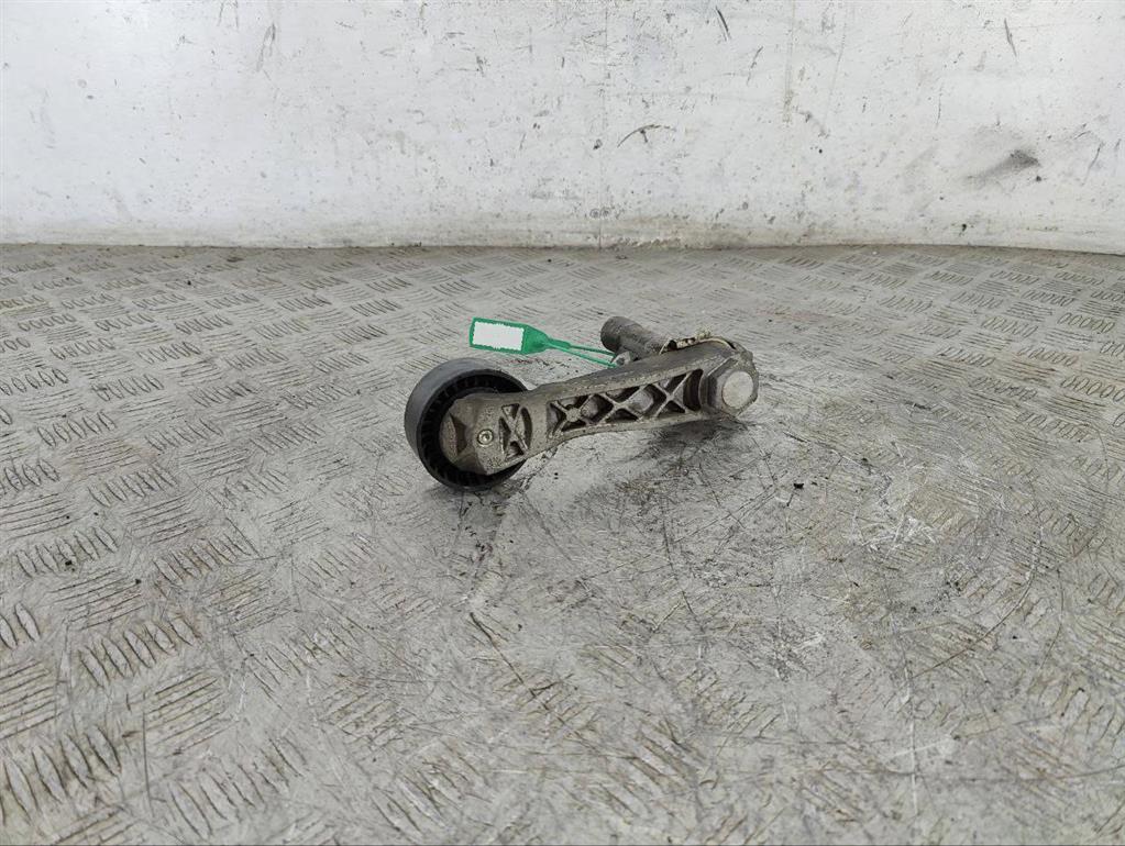 Натяжитель ремня генератора