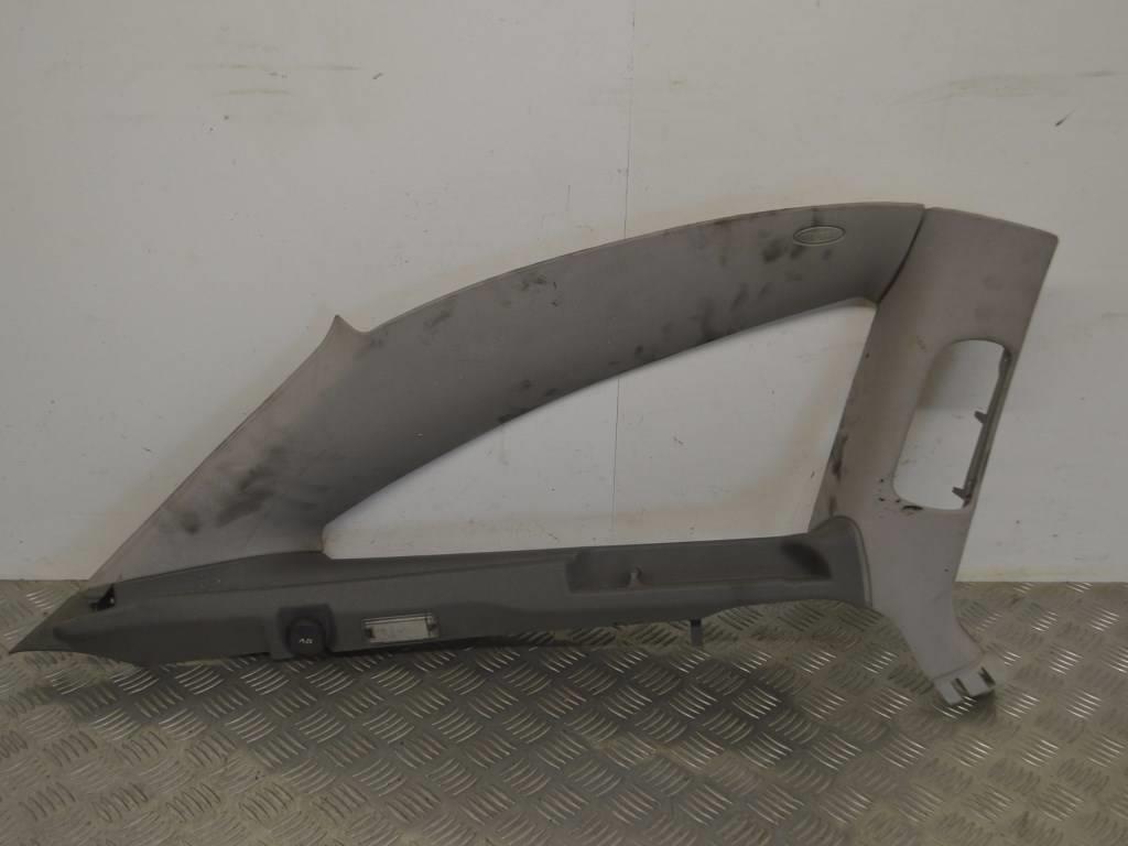 Обшивка багажника Renault Laguna 2 (2001-2007) 8200003271, 8200002893