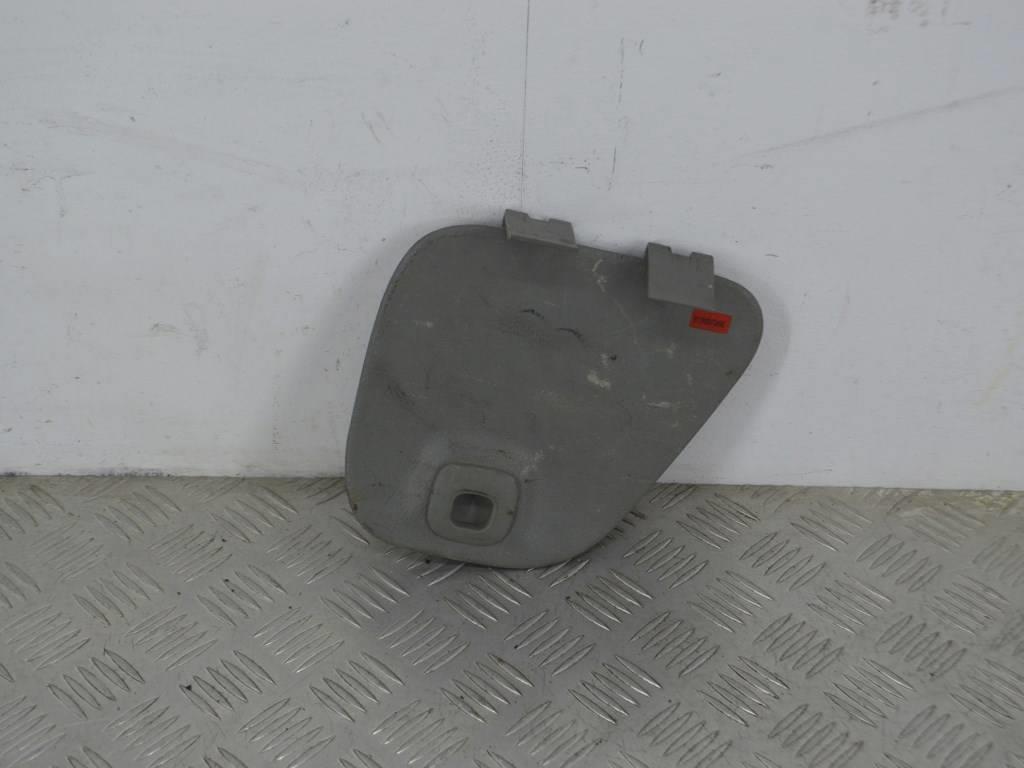 Обшивка багажника