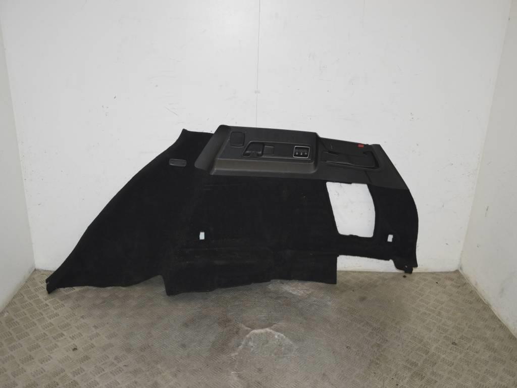 Обшивка багажника