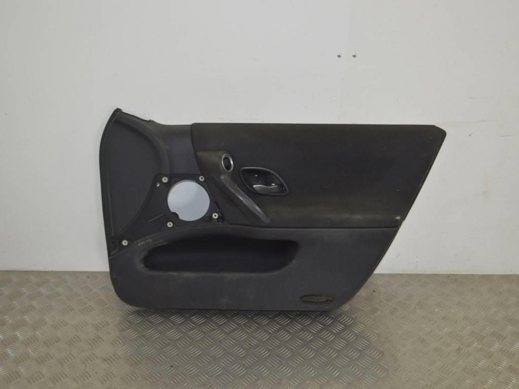 Обшивка двери передней правой (дверная карта) Renault Laguna 2 (2001-2007)