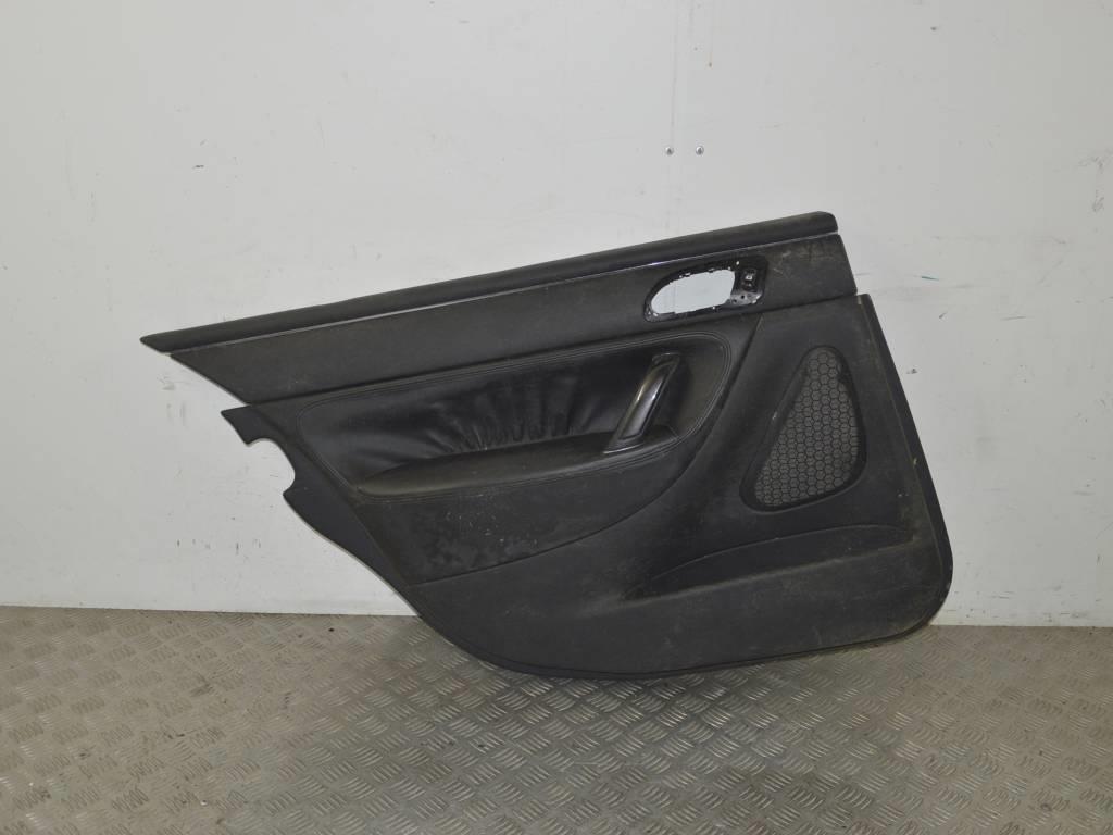 Обшивка двери задней левой (дверная карта)