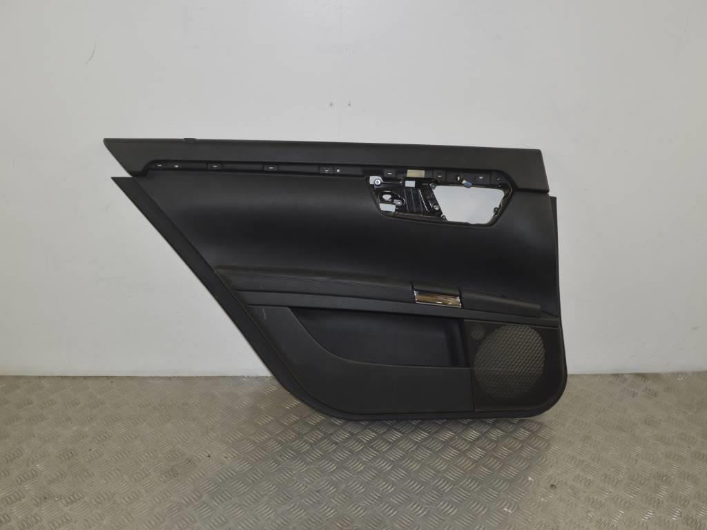 Обшивка двери задней левой (дверная карта)