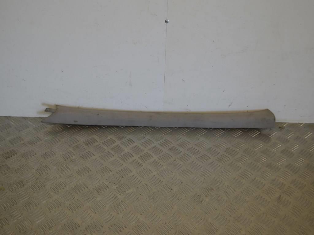 Обшивка стойки передней левой