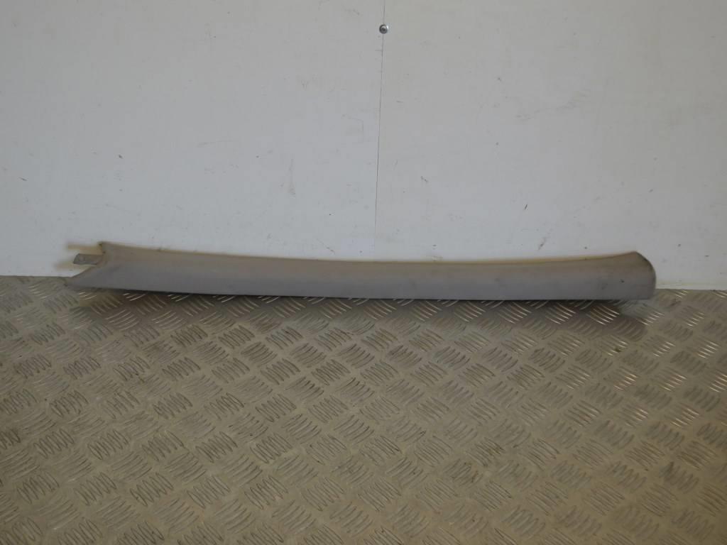 Обшивка стойки передней левой