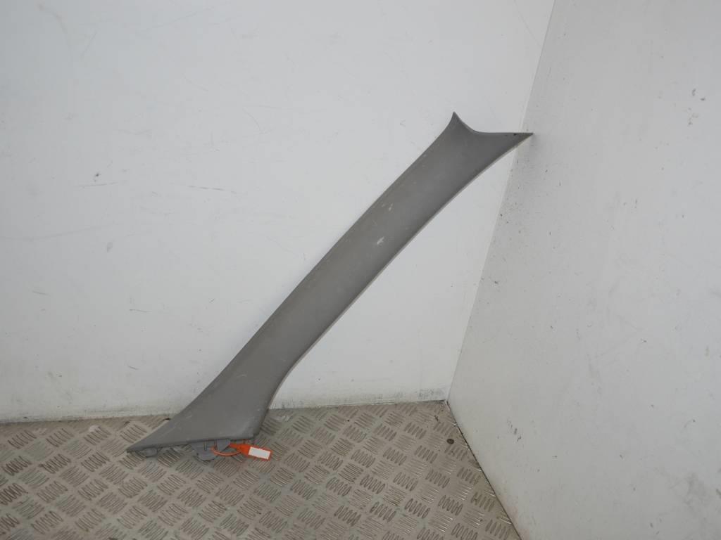 Обшивка стойки передней левой