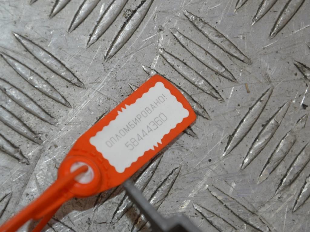 Обшивка стойки передней левой