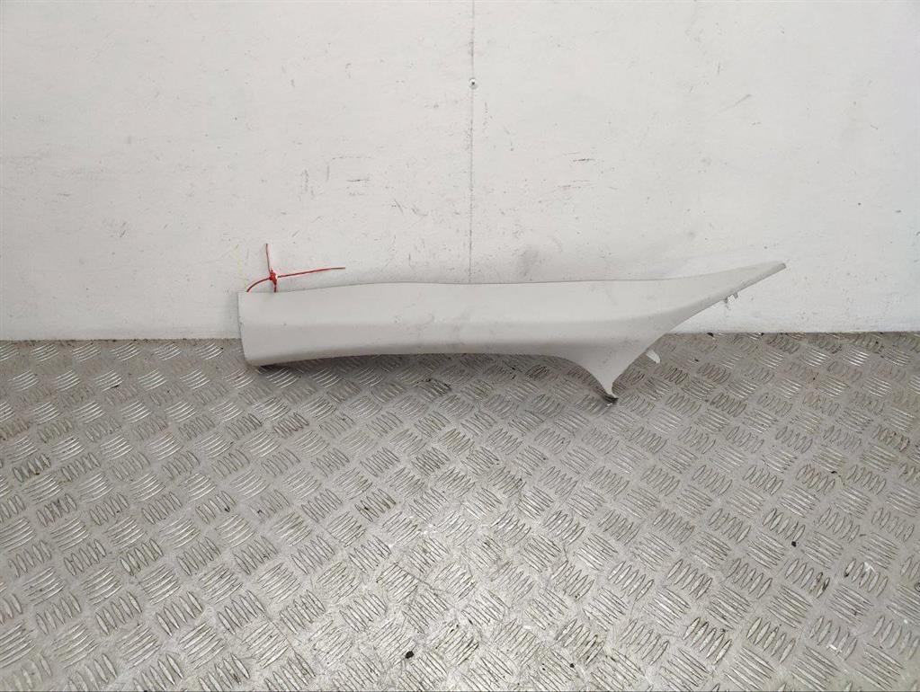 Обшивка стойки передней левой