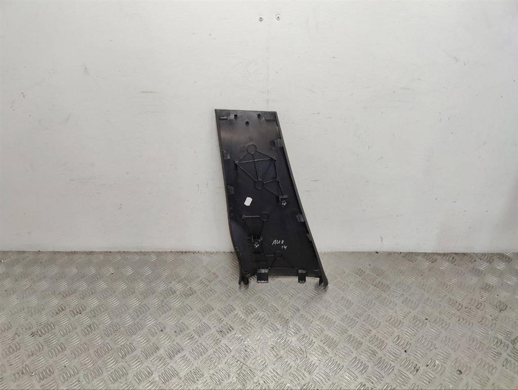 Обшивка стойки центральной правой