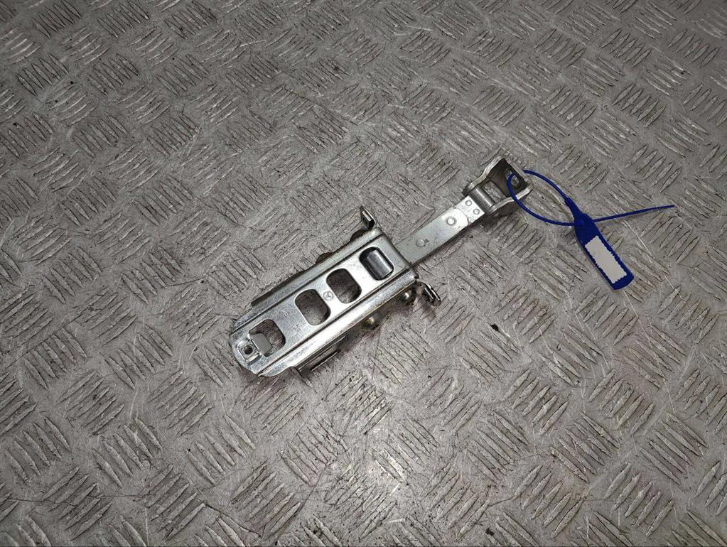 Ограничитель открывания двери передней