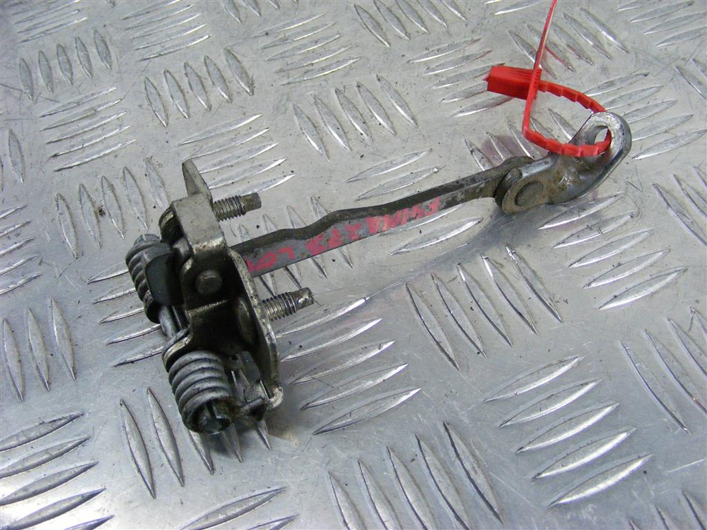 Ограничитель открывания двери Renault Logan 1 (2004-2014)