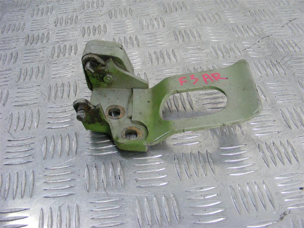 Ограничитель открывания двери