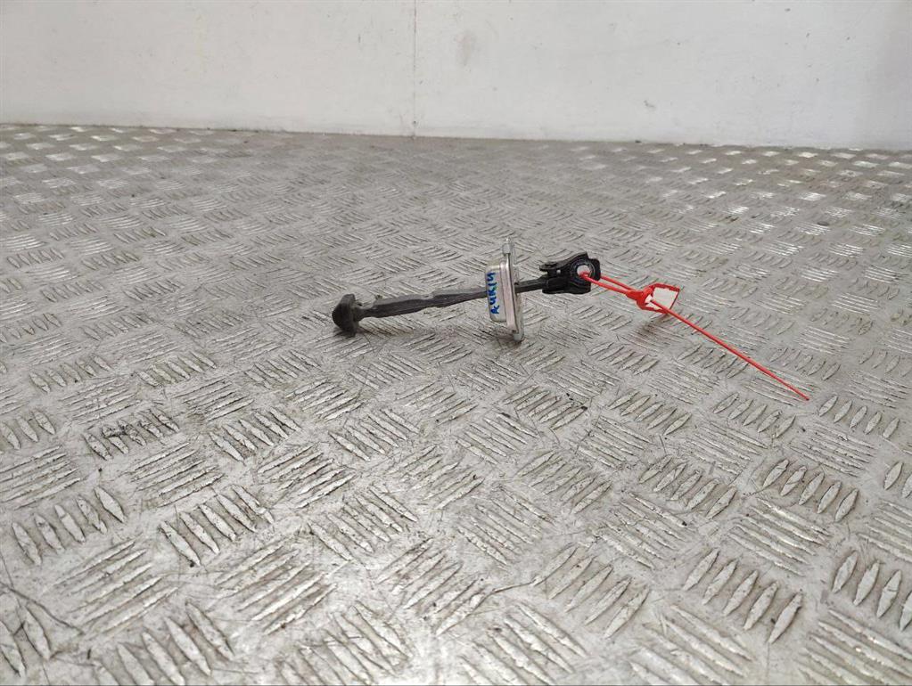 Ограничитель открывания двери задней