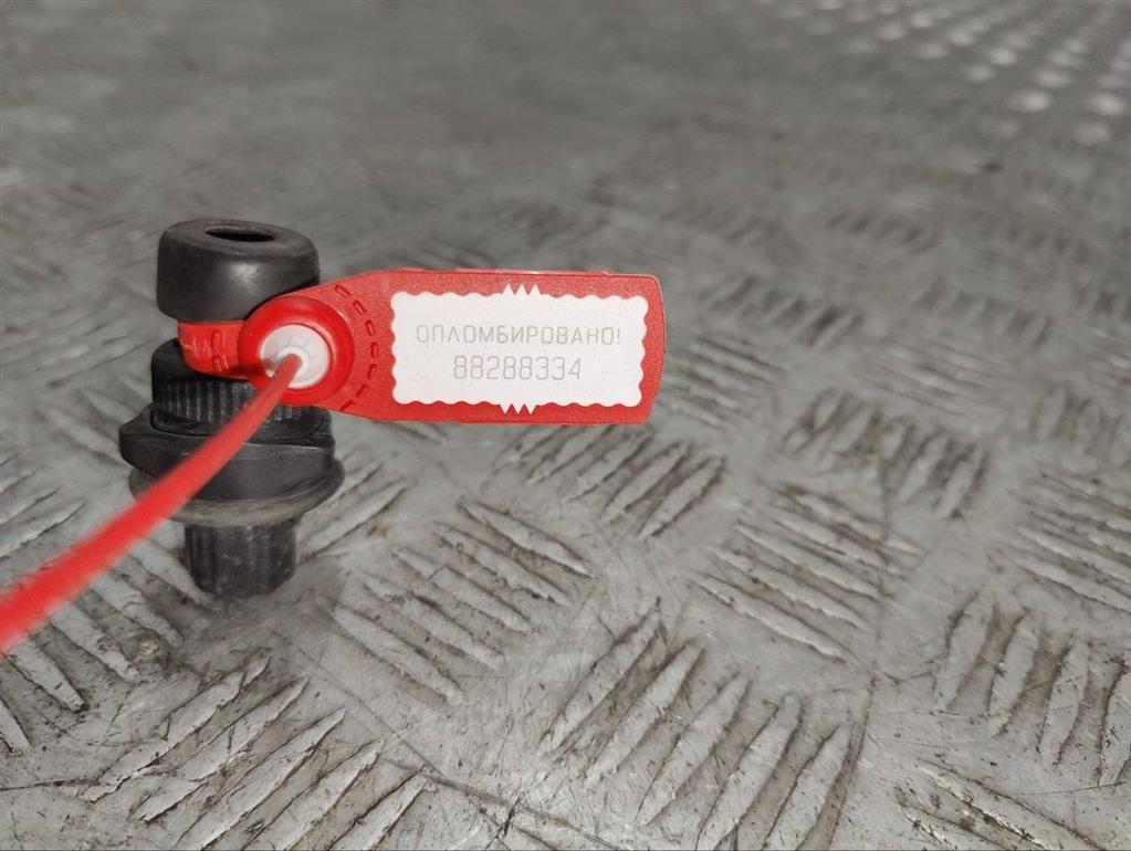 Ограничитель открывания двери