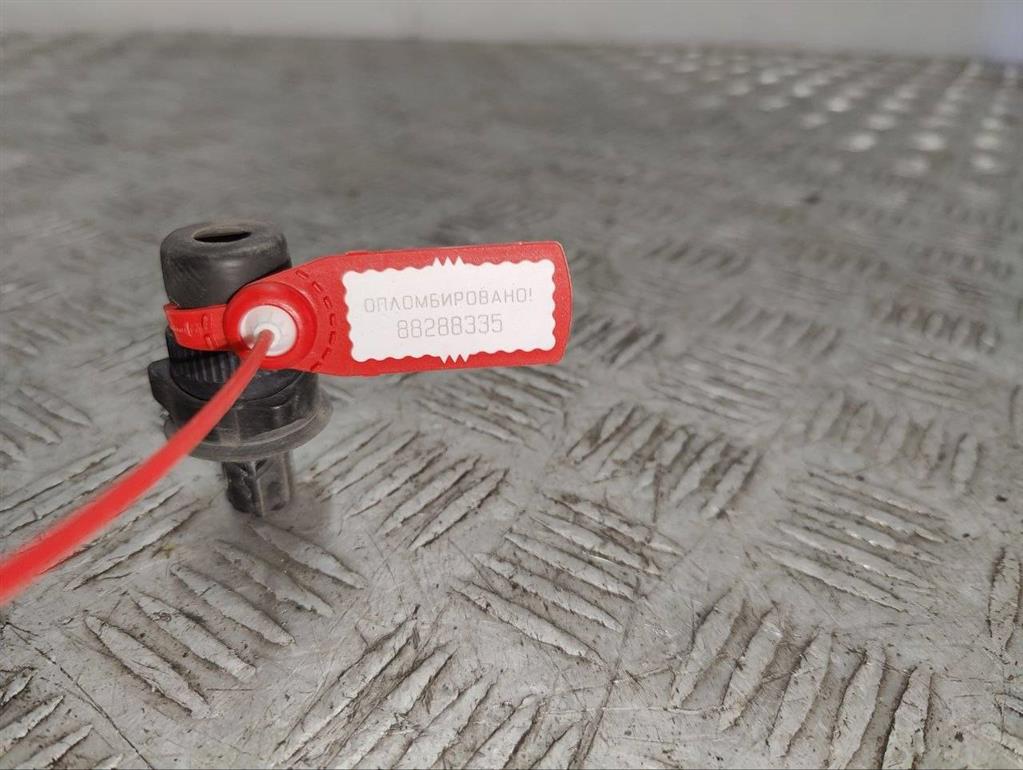 Ограничитель открывания двери