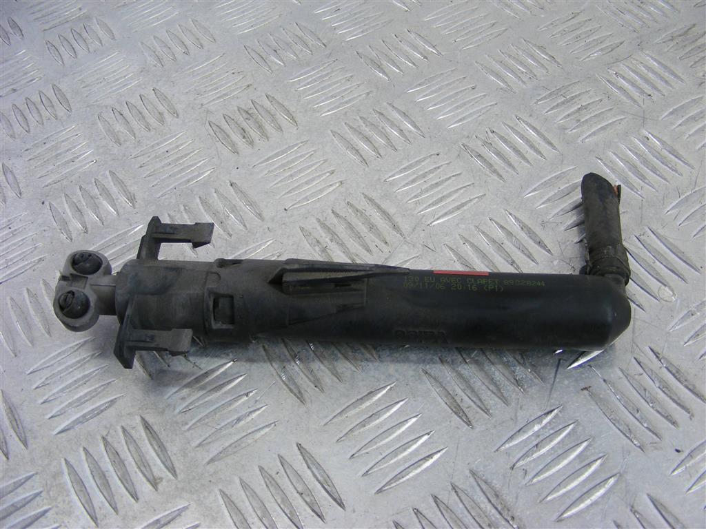 Омыватель левой фары Peugeot 607 2004-2009 89028244