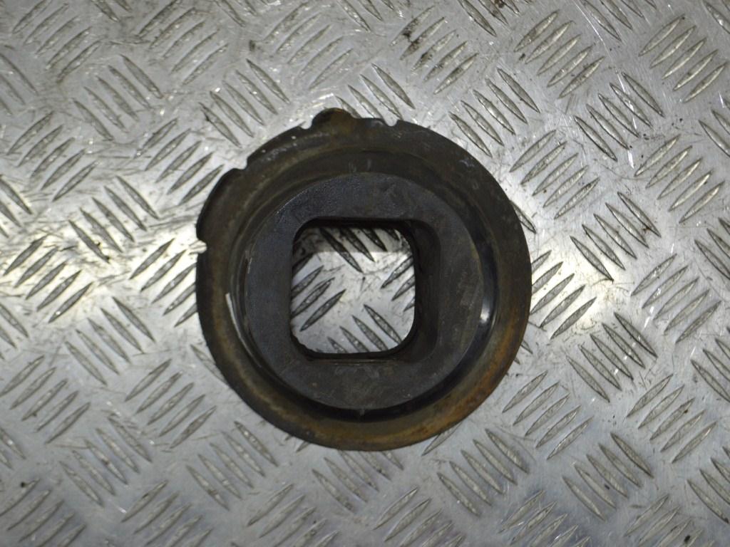 Опора амортизатора верхняя (чашка) Renault Scenic 1 (1996-2003)