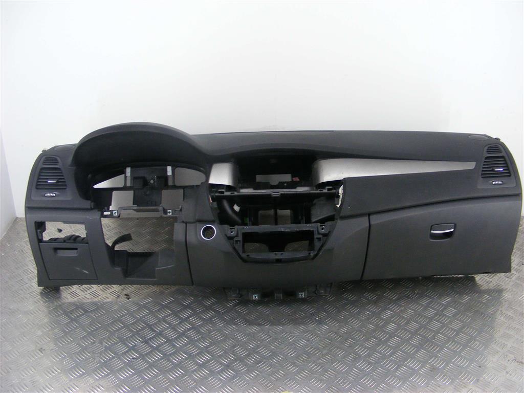 Панель передняя салона (торпедо) Renault Laguna 3 (2007-2015)