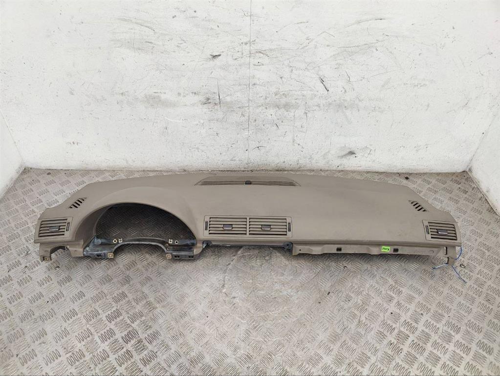 Панель передняя салона (торпедо)