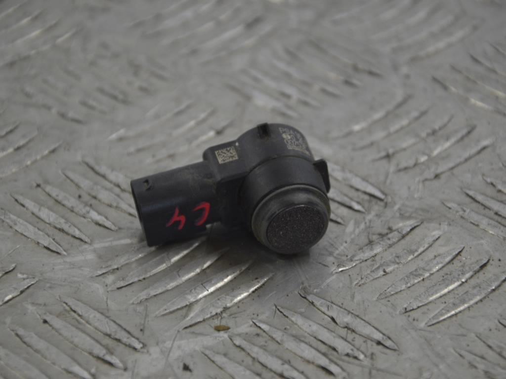 Парктроник передний