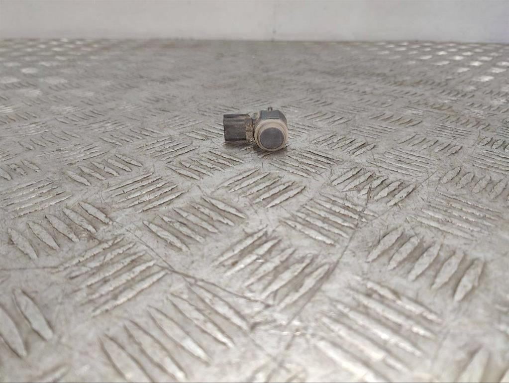 Парктроник задний