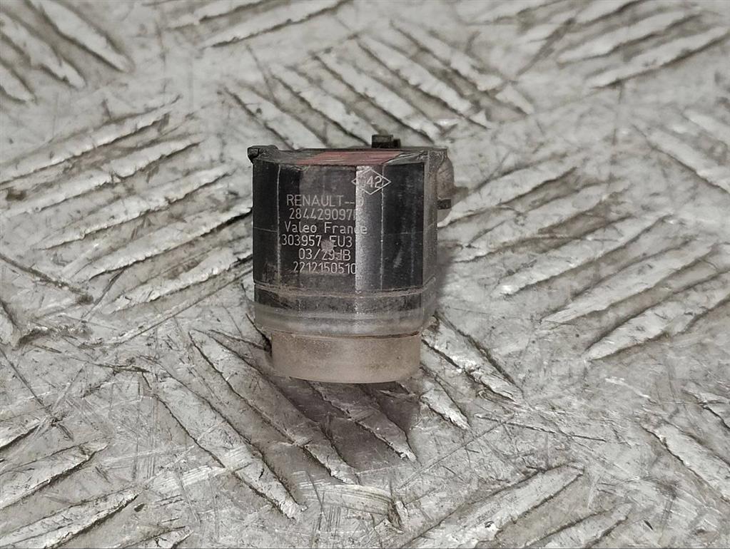 Парктроник задний