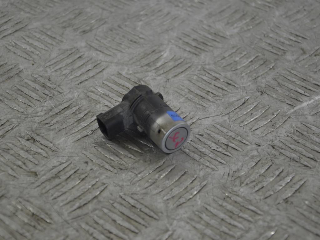 Парктроник задний