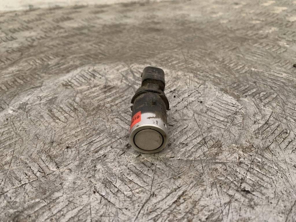 Парктроник задний