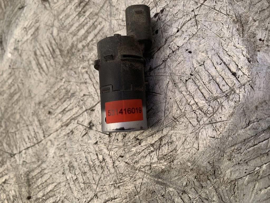 Парктроник задний