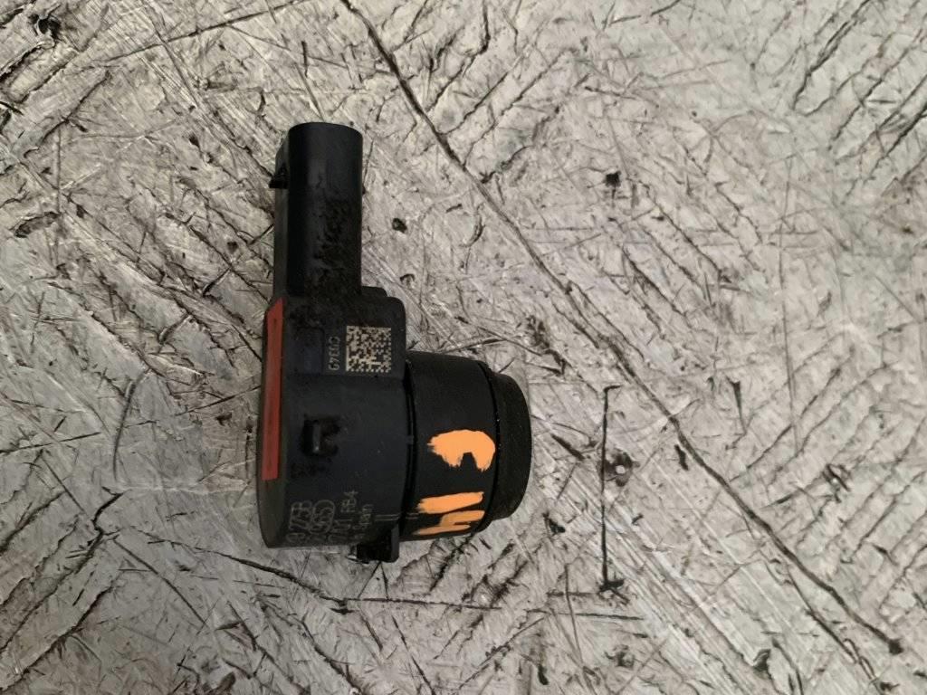 Парктроник задний