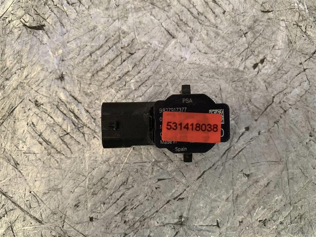 Парктроник задний