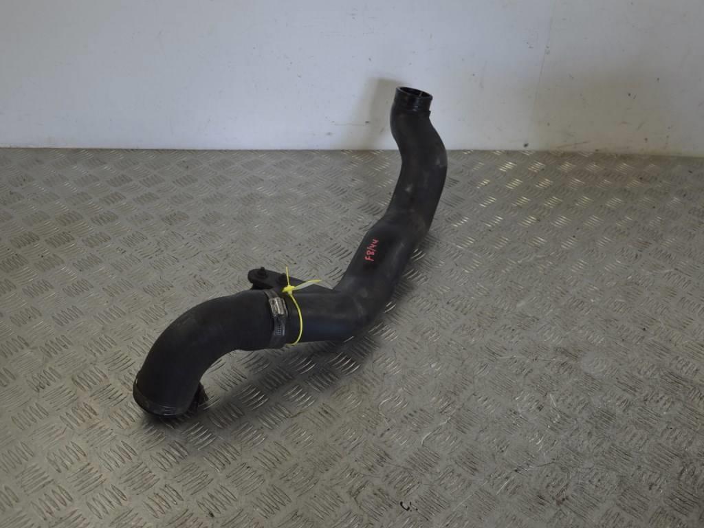 Патрубок интеркулера