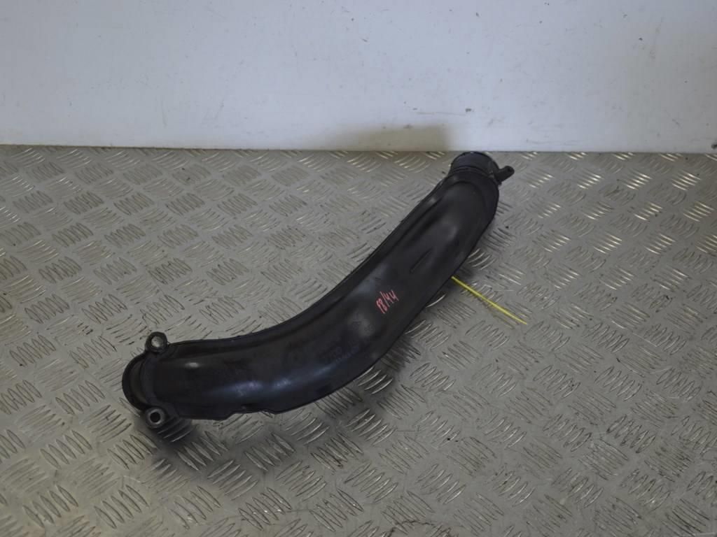 Патрубок интеркулера