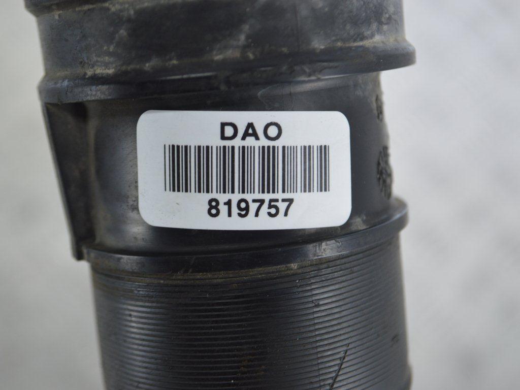 Патрубок интеркулера