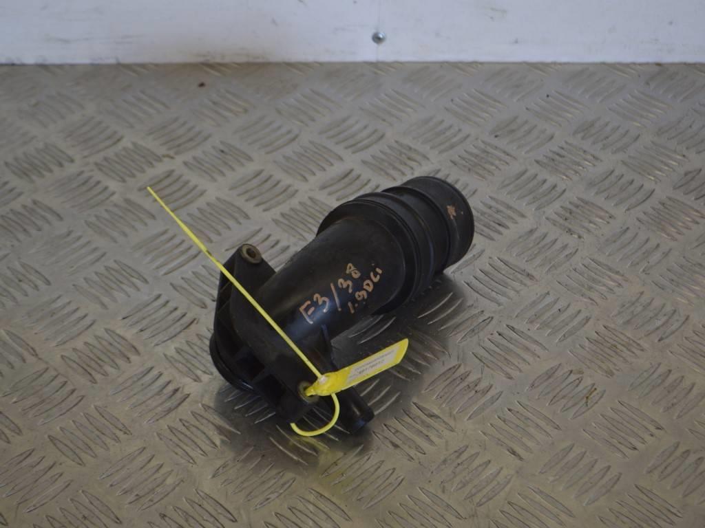 Патрубок интеркулера