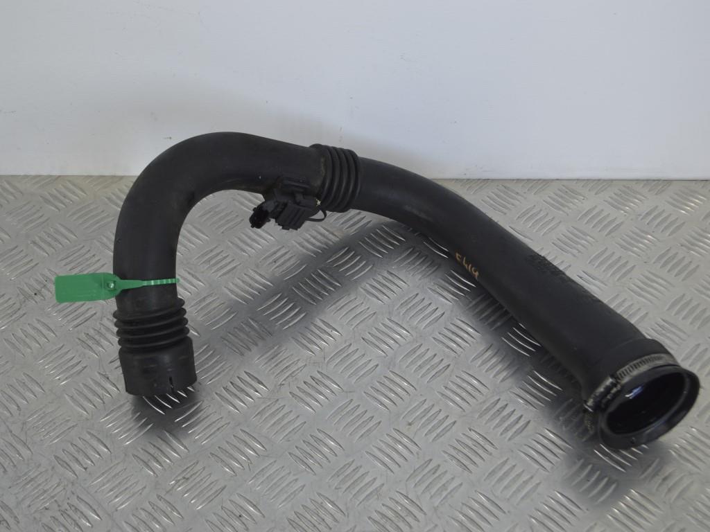 Патрубок интеркулера