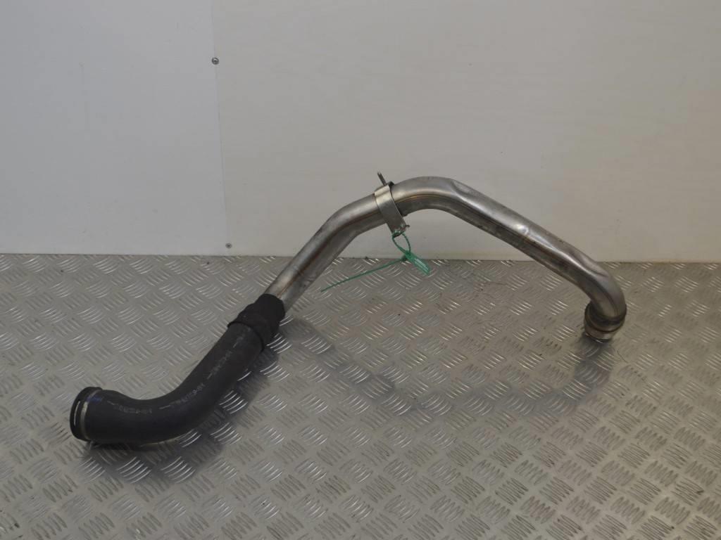 Патрубок интеркулера