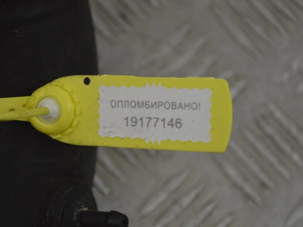 Патрубок интеркулера Renault Master 2 (1998-2010) 8200582483