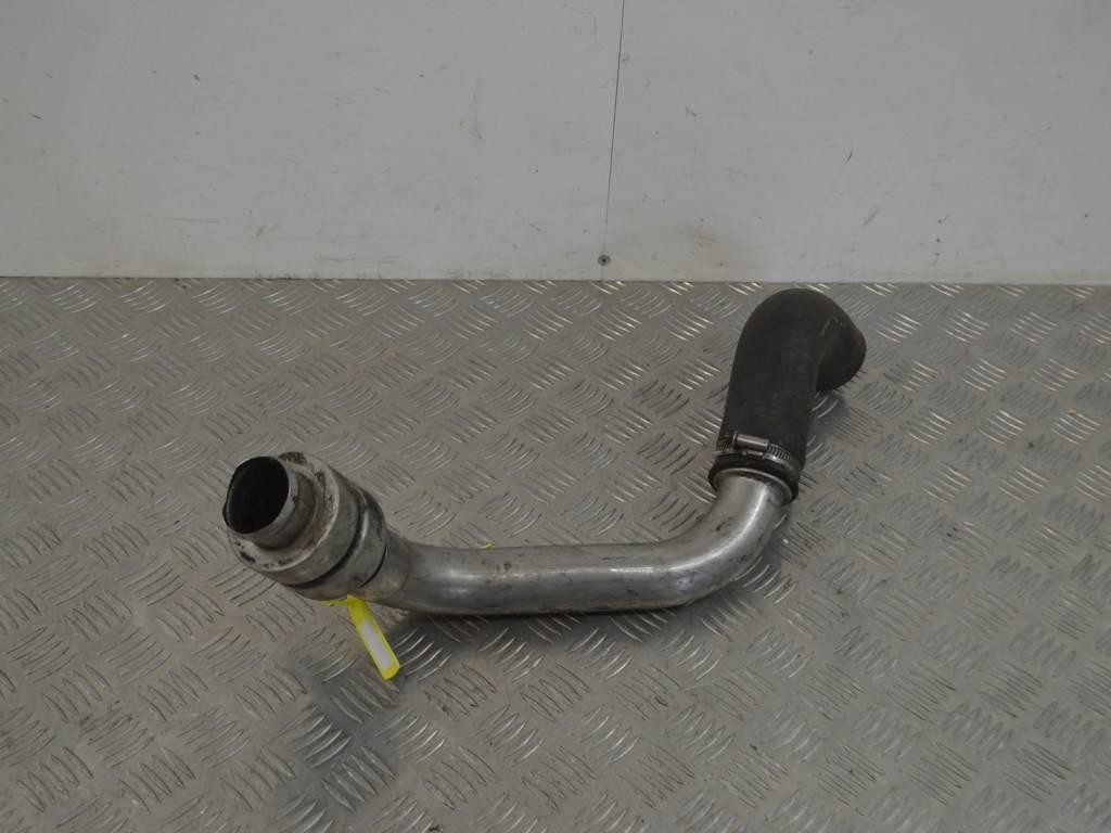 Патрубок интеркулера Renault Megane 2 (2002-2008) 8200185556, 708730100