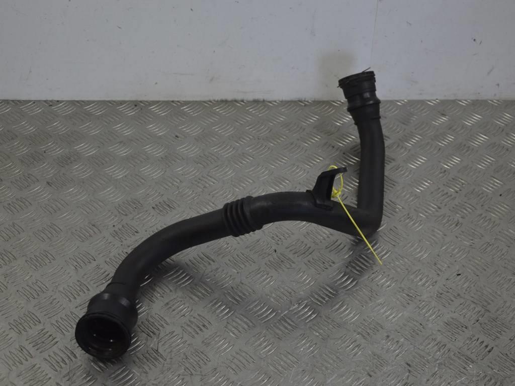 Патрубок интеркулера Renault Megane 3 (2008-2019) 144603415R