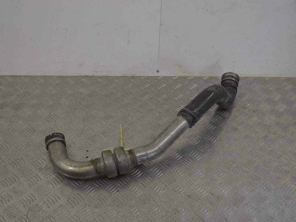 Патрубок интеркулера