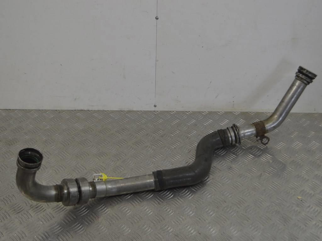 Патрубок интеркулера