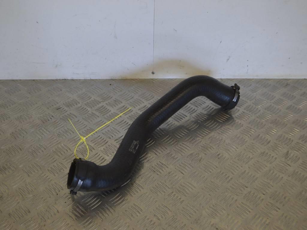 Патрубок интеркулера