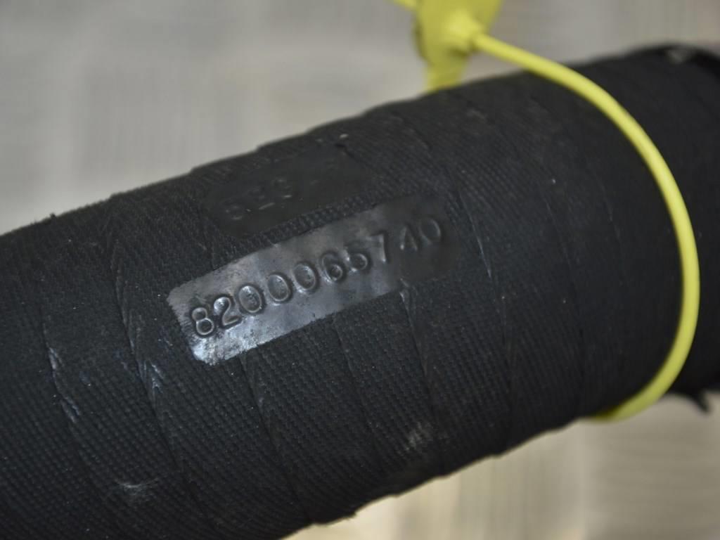 Патрубок интеркулера Renault Scenic 1 (1996-2003) 8200065740